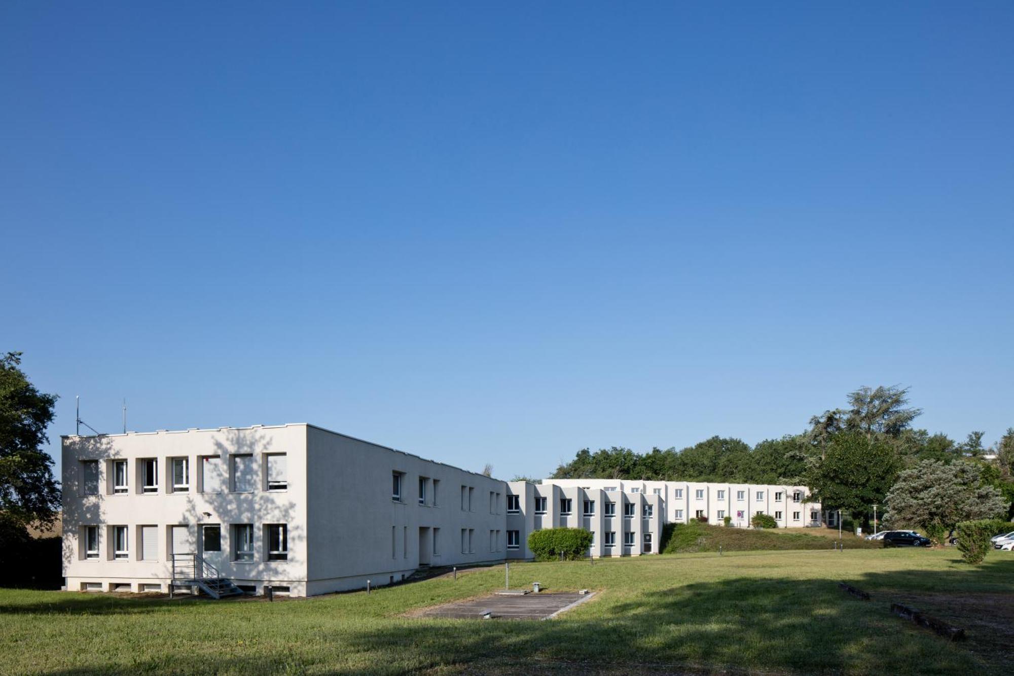 Hotel Le Riccoty Blyes Exteriér fotografie